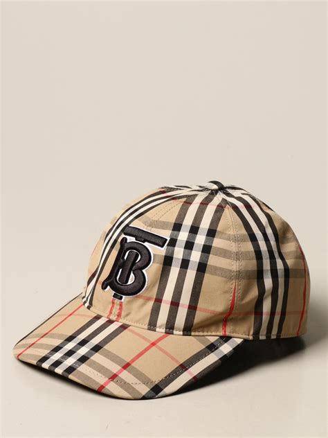 cappello burberry 2020